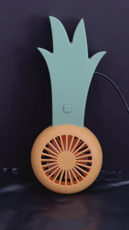 Small handheld fan